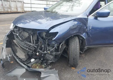 2019 Nissan Rogue S z USA, uszkodzony, nr VIN KNMAT2MV1KP506847